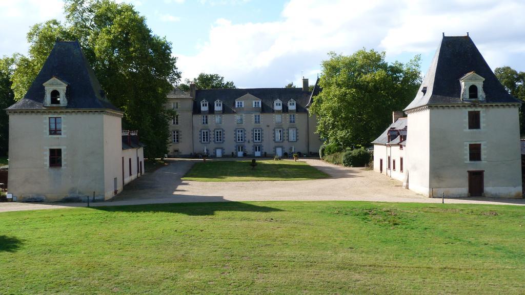 Chateau Du Golf De La Freslonniere Le Rheu Bagian luar foto